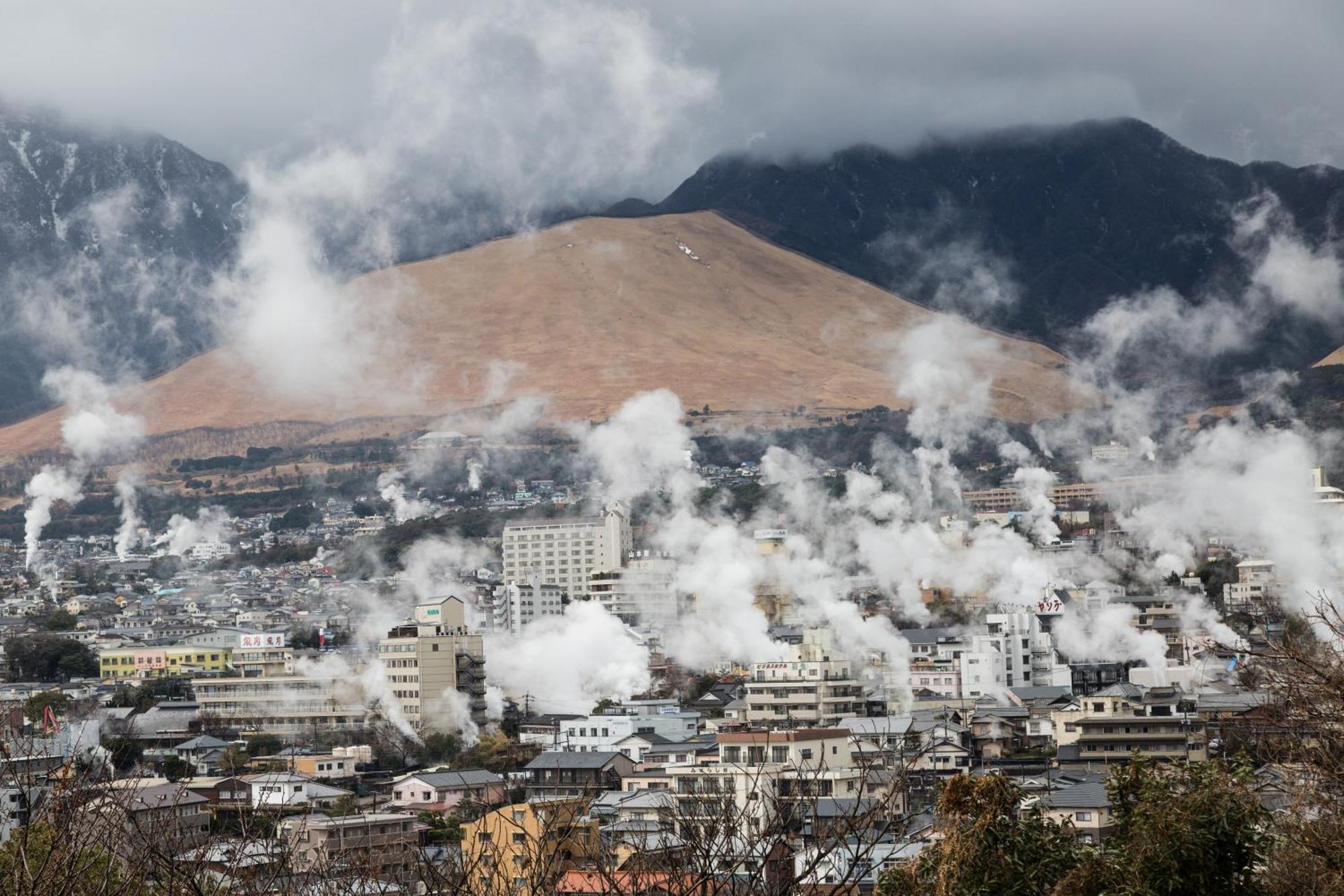 Hotel Housenkaku Beppu Zewnętrze zdjęcie