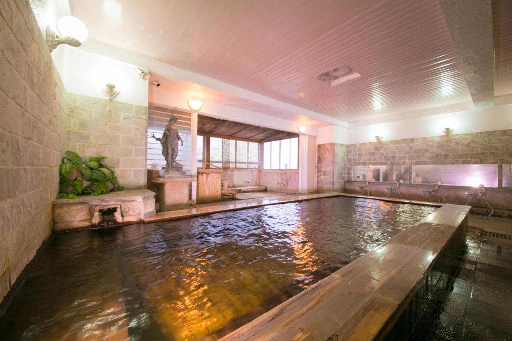 Hotel Housenkaku Beppu Zewnętrze zdjęcie