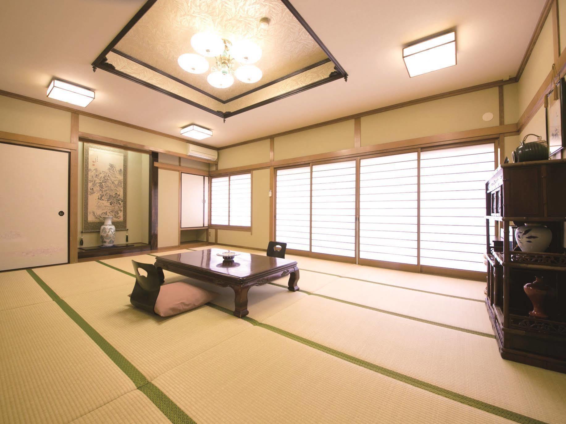 Hotel Housenkaku Beppu Zewnętrze zdjęcie