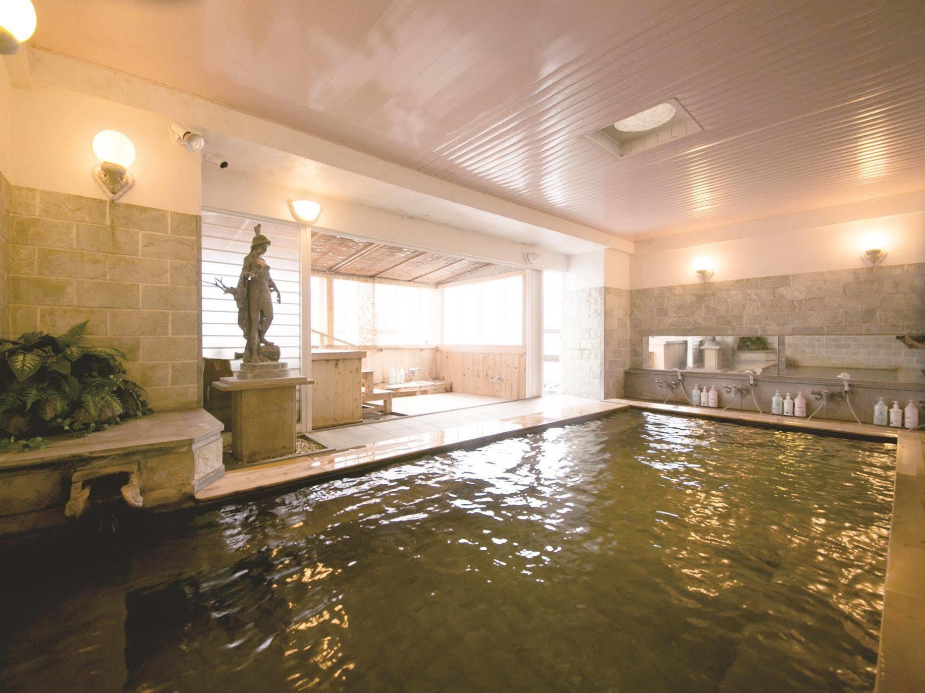 Hotel Housenkaku Beppu Zewnętrze zdjęcie